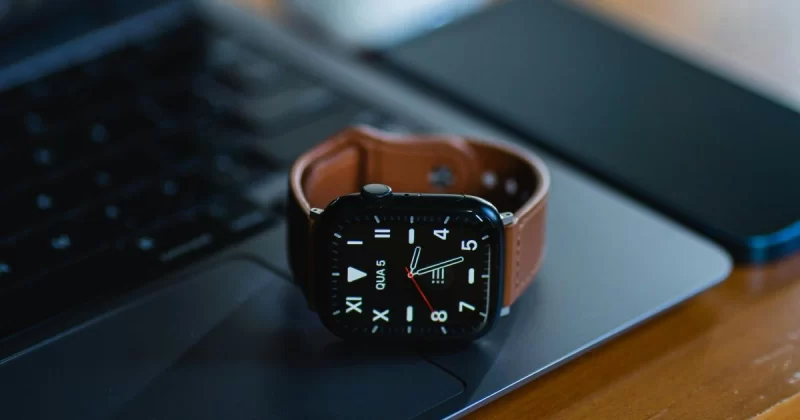 Best Smartwatch Accessories: Boost Style & Comfort